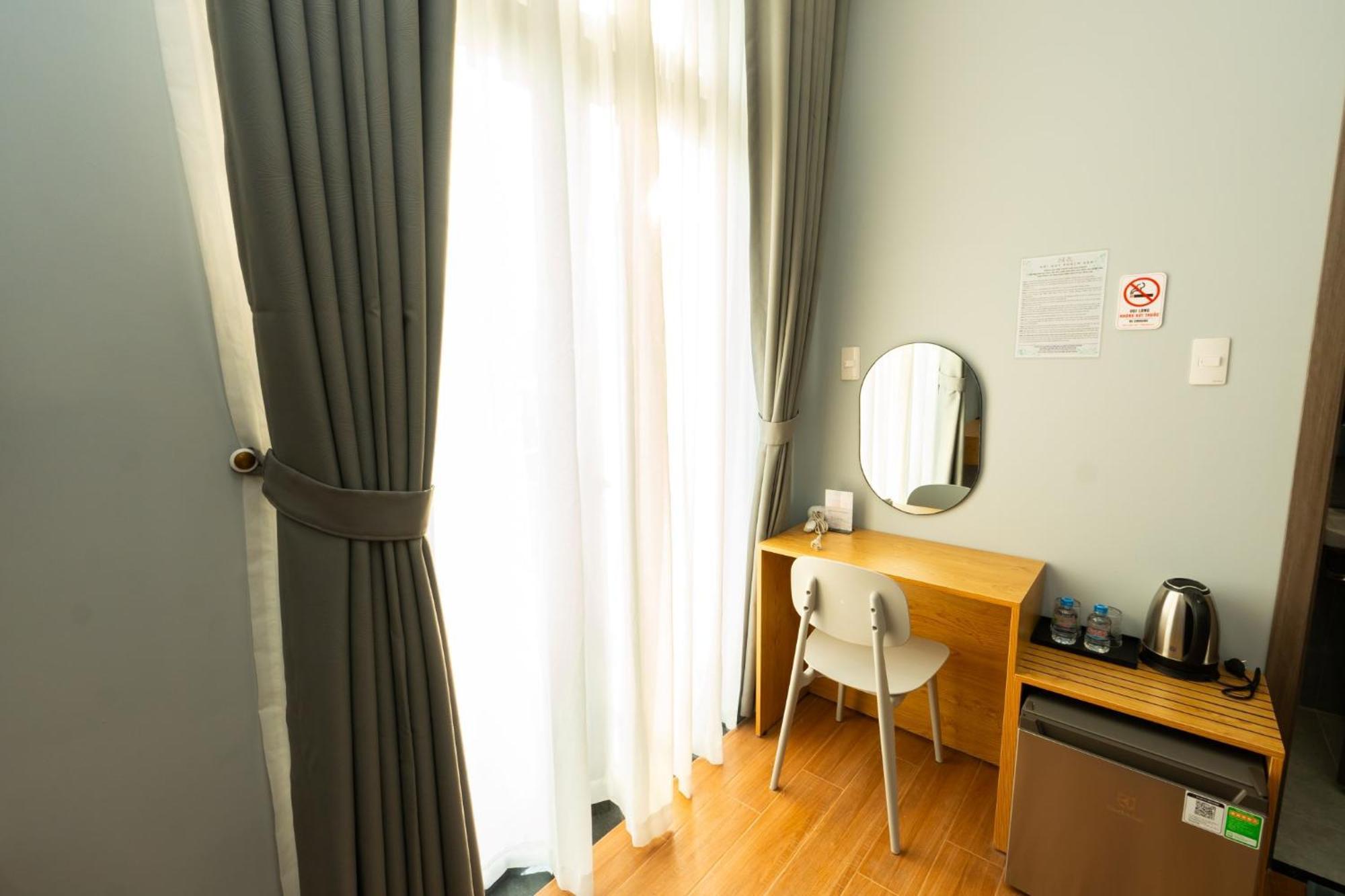 Siri 2 Hotel Mỹ Tho Esterno foto