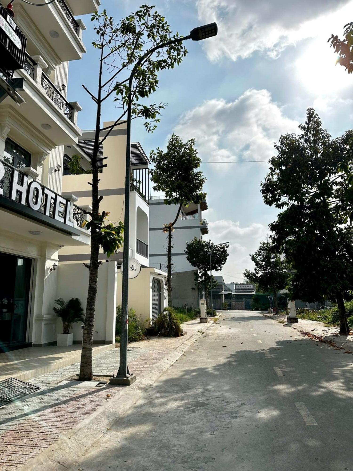 Siri 2 Hotel Mỹ Tho Esterno foto