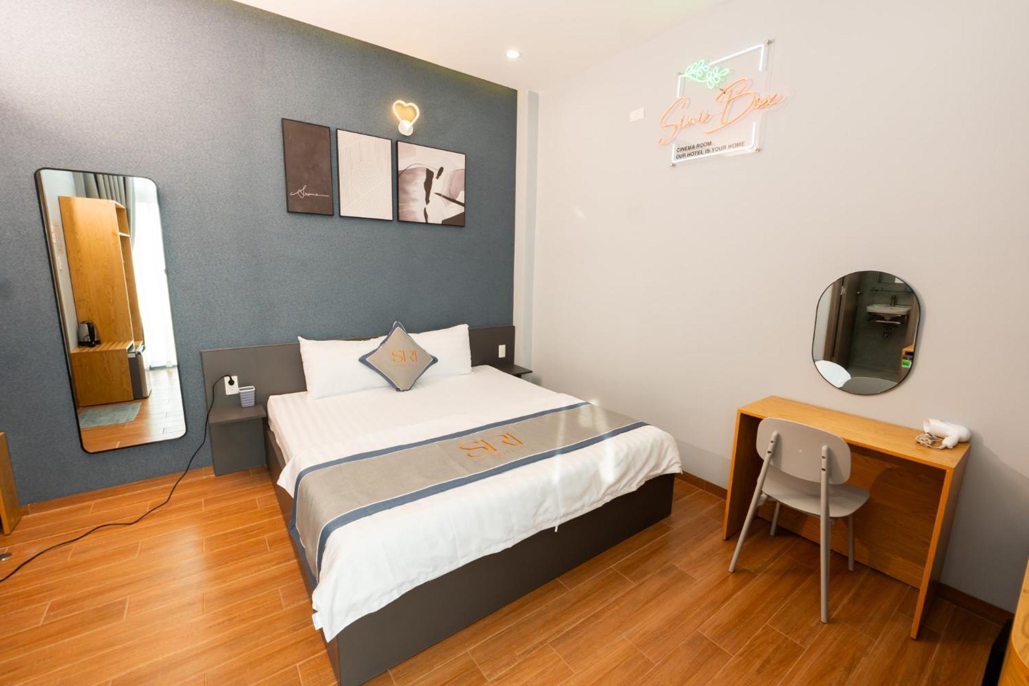 Siri 2 Hotel Mỹ Tho Esterno foto