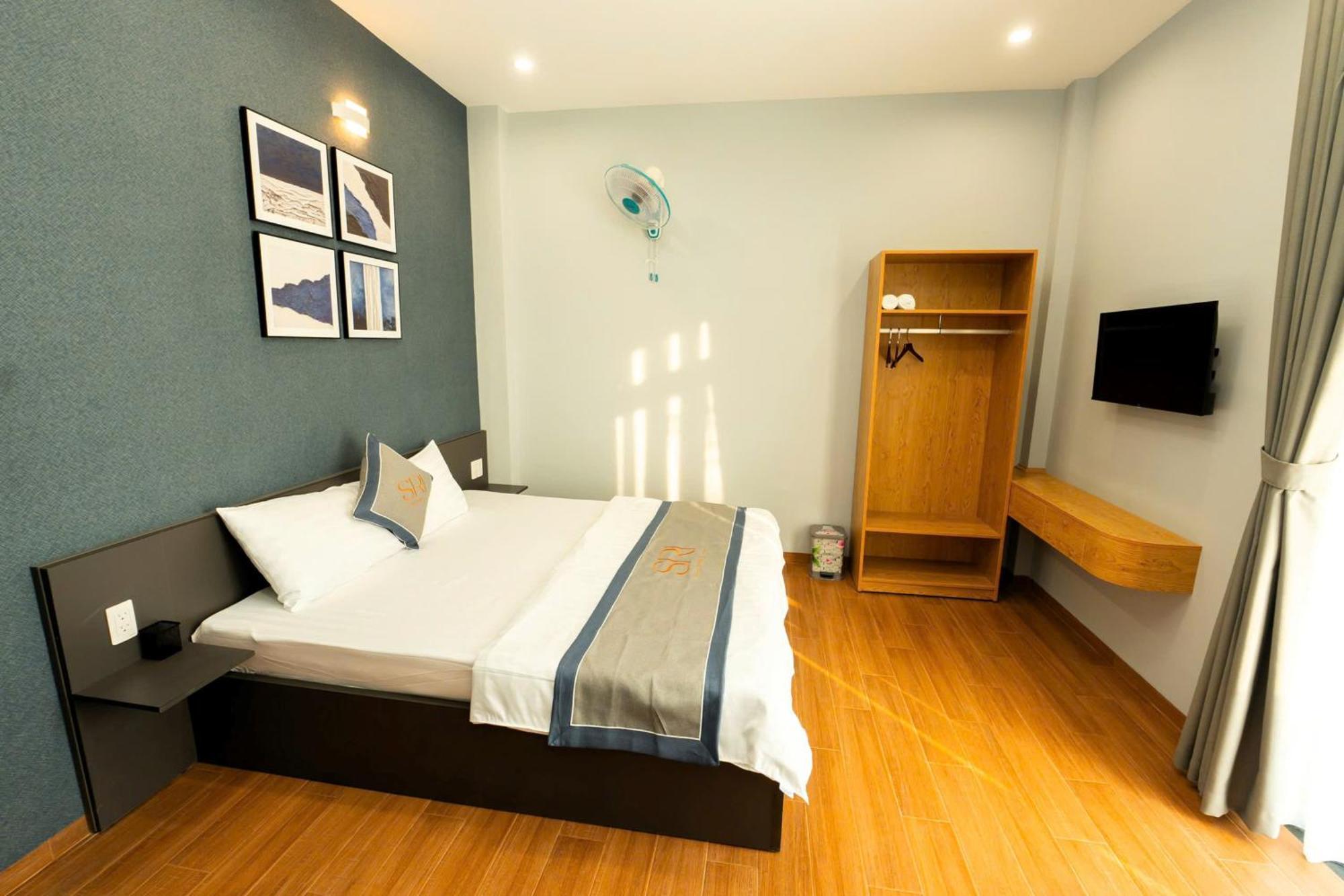 Siri 2 Hotel Mỹ Tho Esterno foto